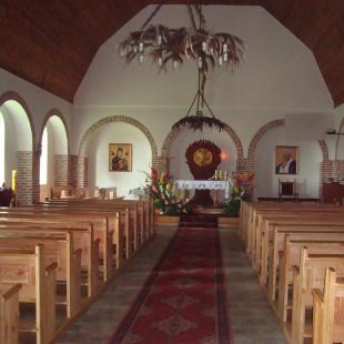 Kościół parafialny pw. Matki Bożej Wspomożenia Wiernych