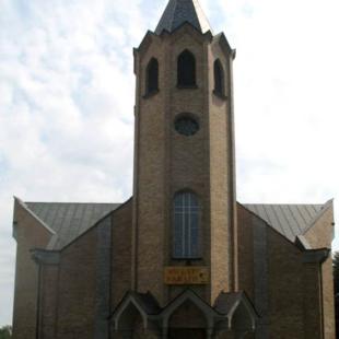 Kościół Podwyższenia Krzyża Świętego w Spycimierzu; fot.: http://uniejow.pl/index.php?id=77